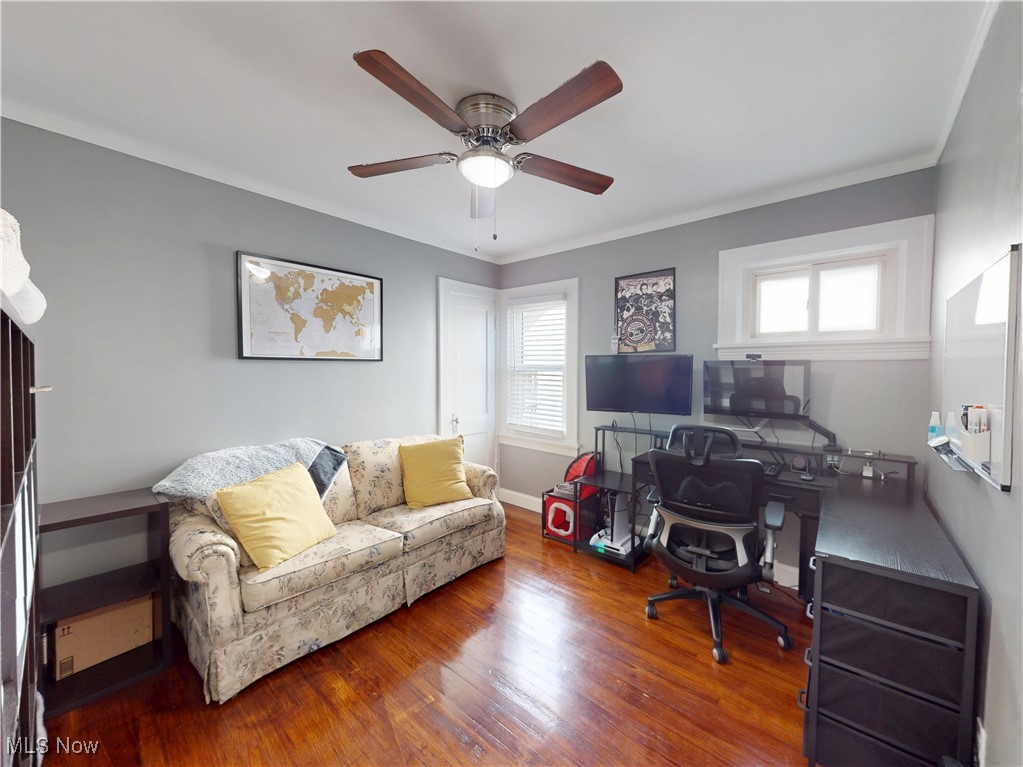 3585 Warren Road Cleveland OH 44111