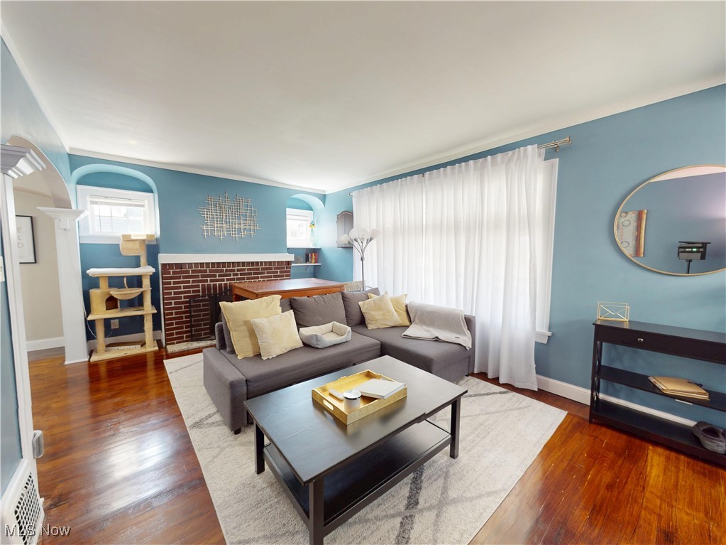 3585 Warren Road Cleveland OH 44111