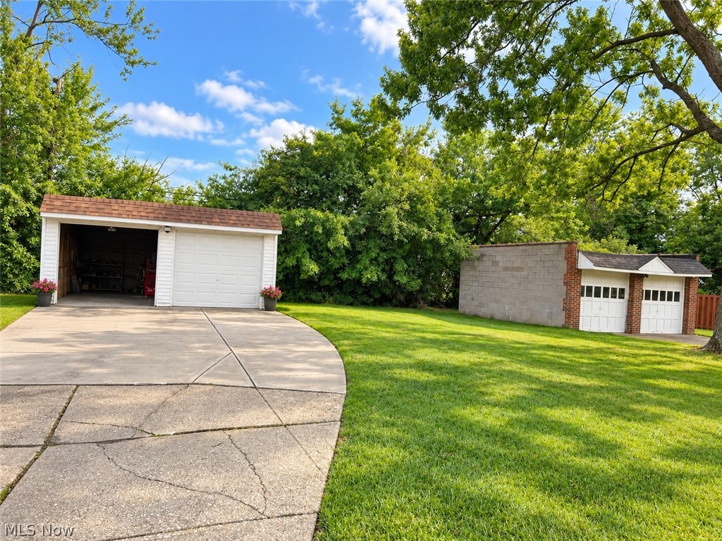 4234 Okalona Road South Euclid OH 44121