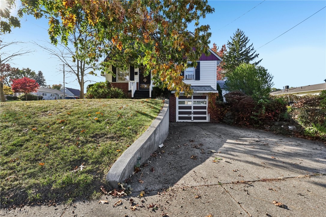 2780 Cory Avenue Akron OH 44314