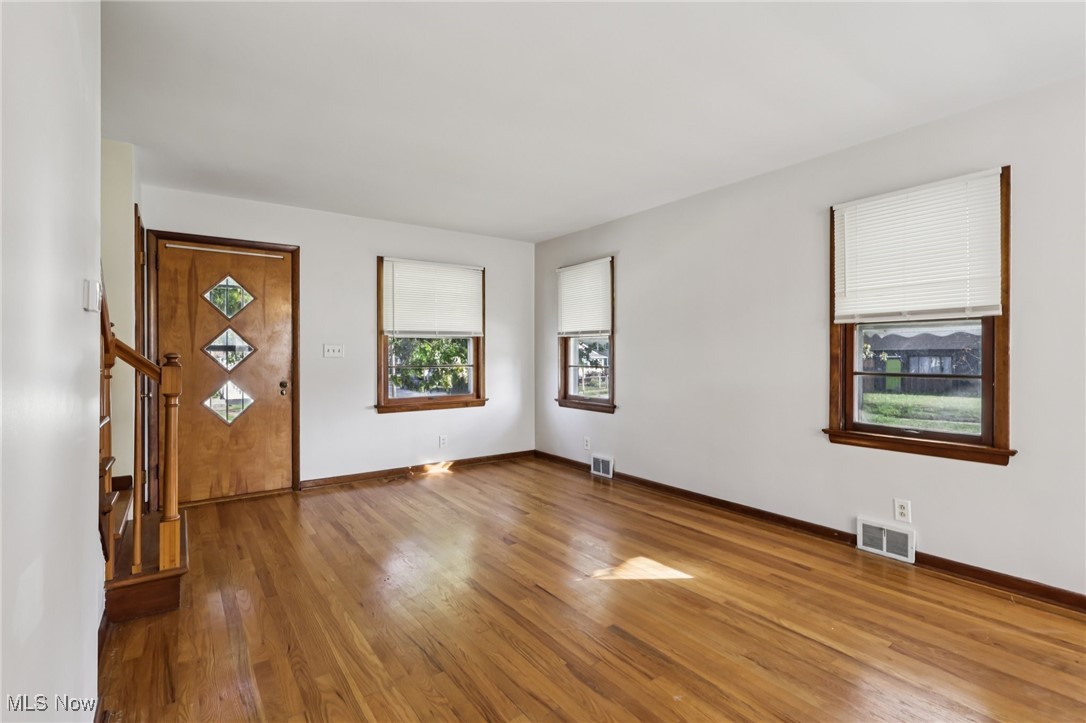 2780 Cory Avenue Akron OH 44314