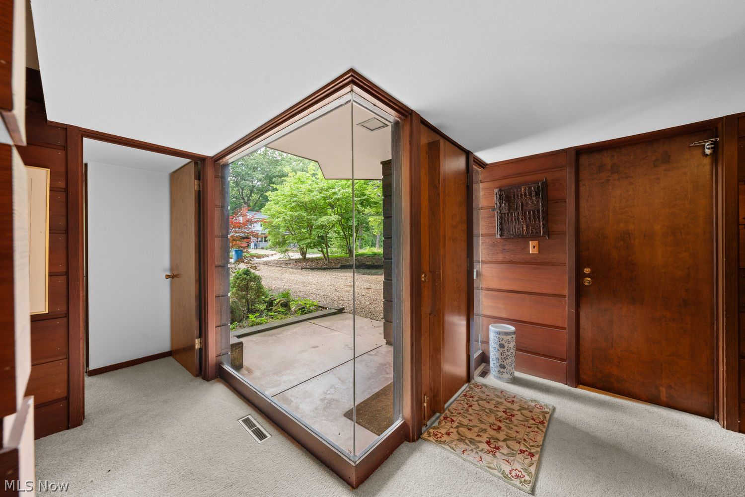 409 Burr Oak Drive Kent OH 44240