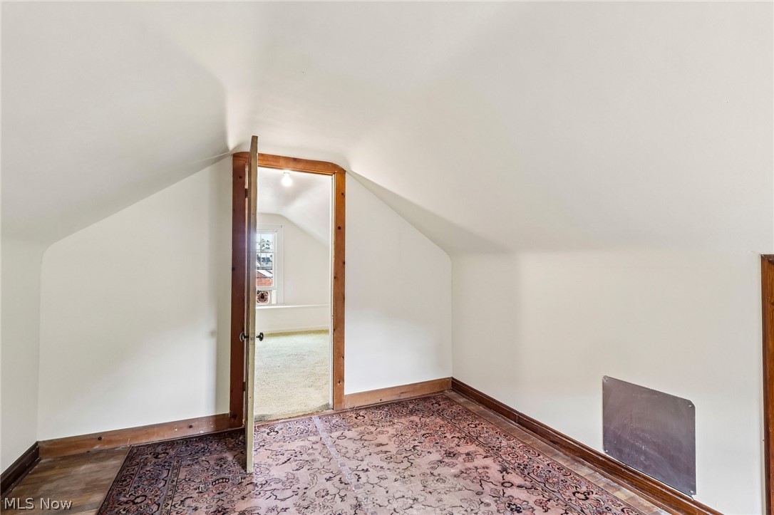 3392 Meadowbrook Boulevard Cleveland Heights OH 44118