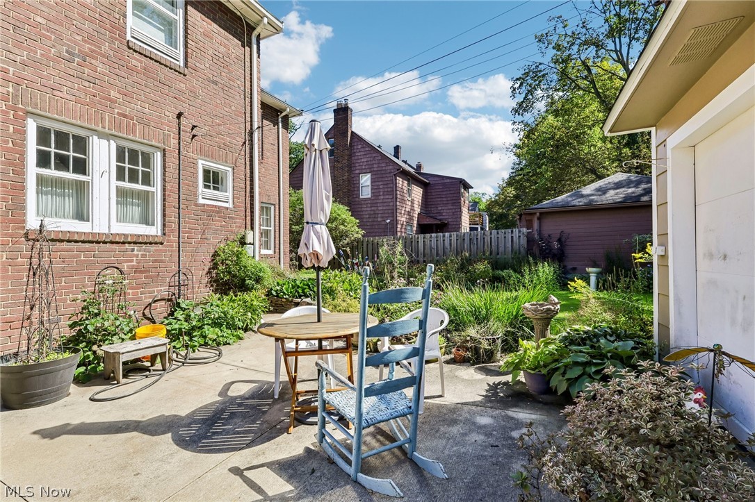 3392 Meadowbrook Boulevard Cleveland Heights OH 44118