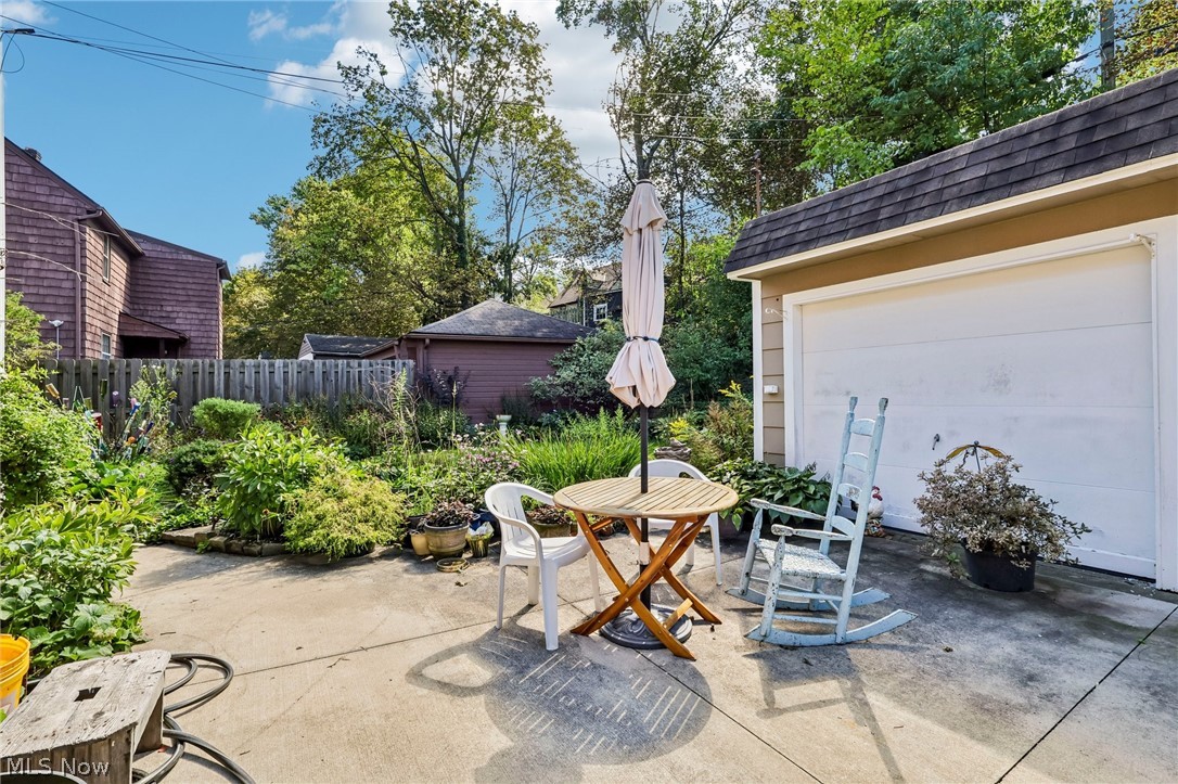 3392 Meadowbrook Boulevard Cleveland Heights OH 44118
