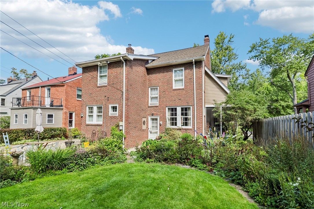 3392 Meadowbrook Boulevard Cleveland Heights OH 44118