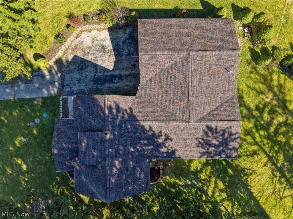 1953 Lawn Avenue Lowellville OH 44436