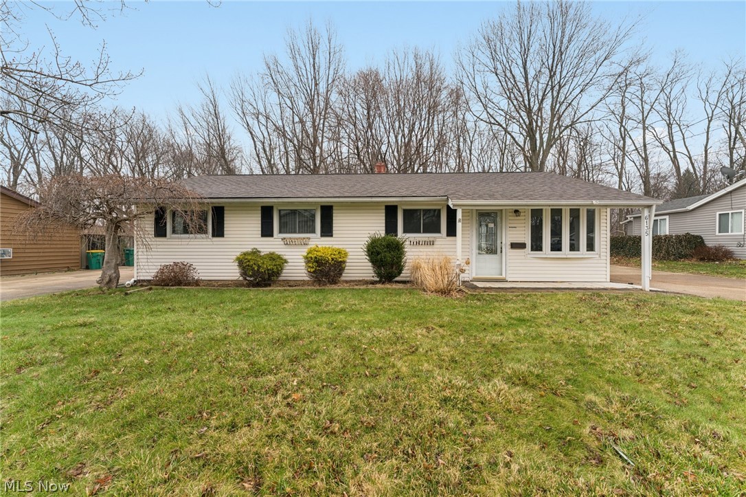6135 Thistlewood Drive Mentor OH 44060
