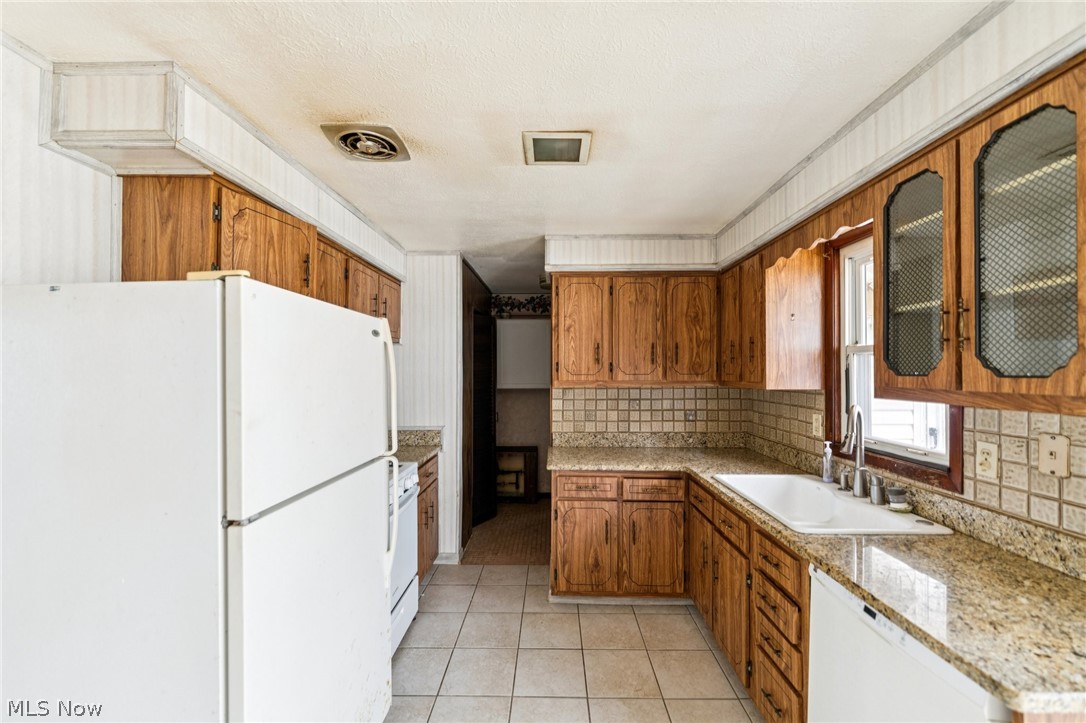 6135 Thistlewood Drive Mentor OH 44060