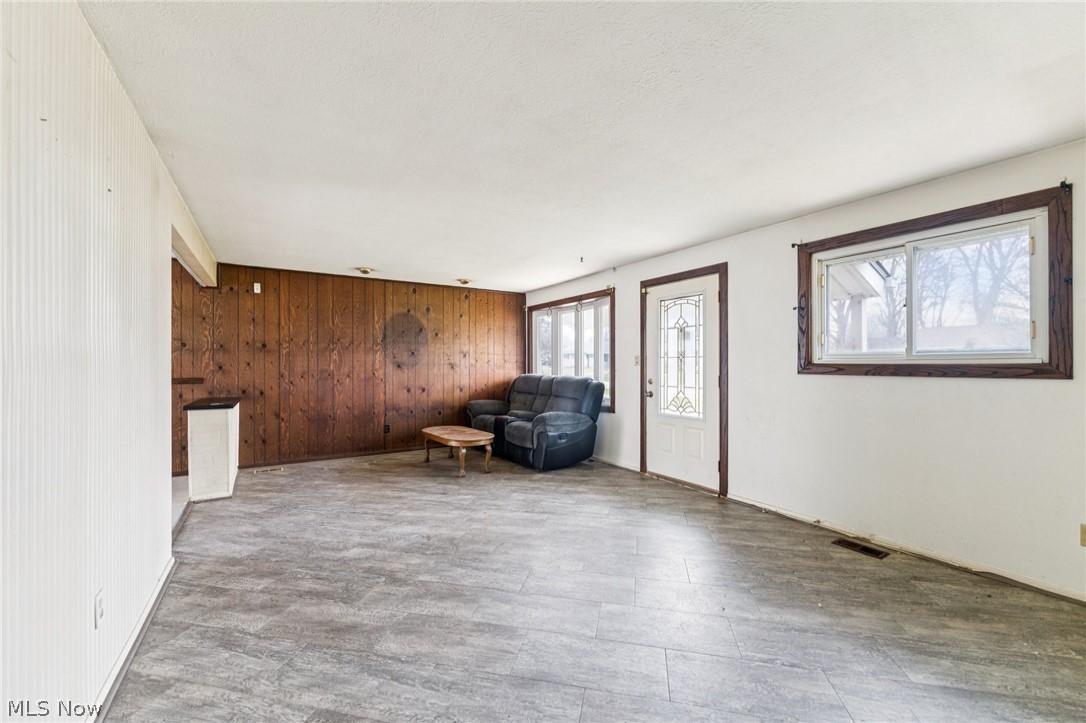 6135 Thistlewood Drive Mentor OH 44060