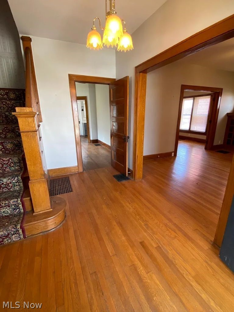 1020 Gaston Avenue Cambridge OH 43725