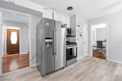 3471 Shannon Road Cleveland Heights OH 44118