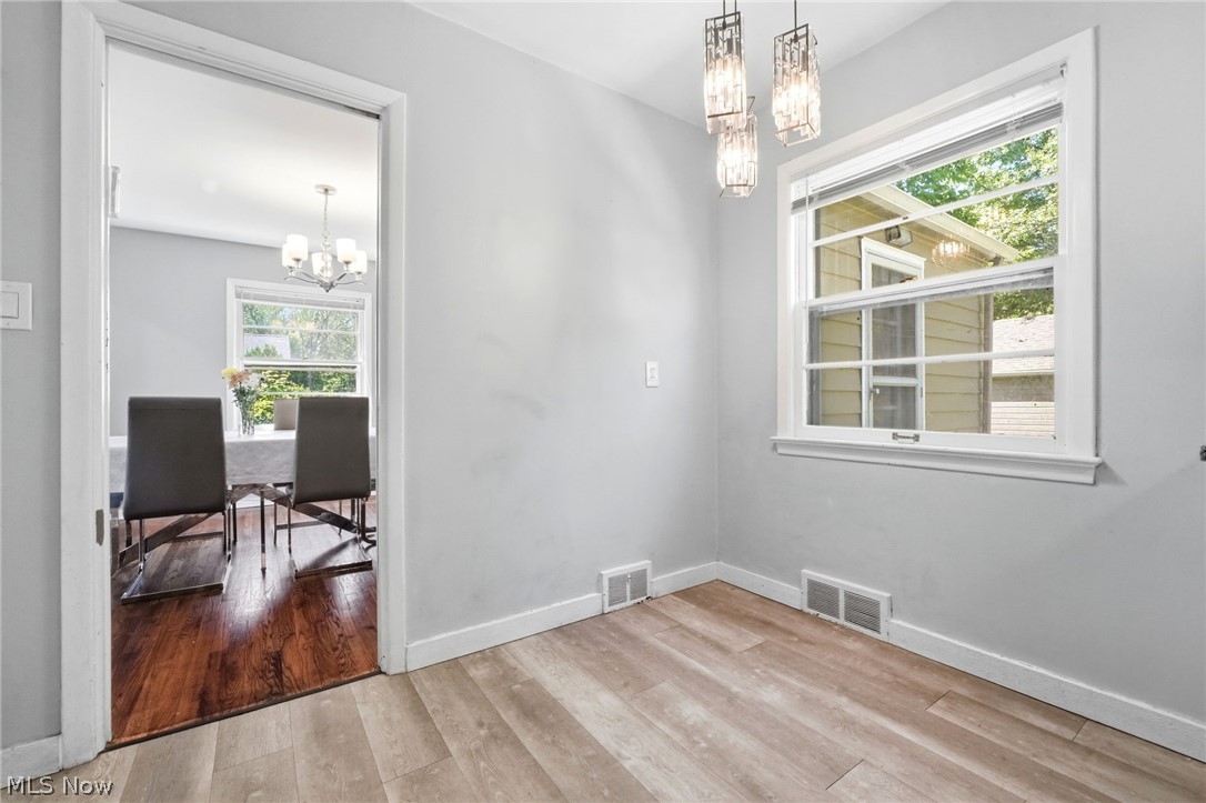 3471 Shannon Road Cleveland Heights OH 44118