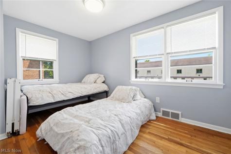 3471 Shannon Road Cleveland Heights OH 44118