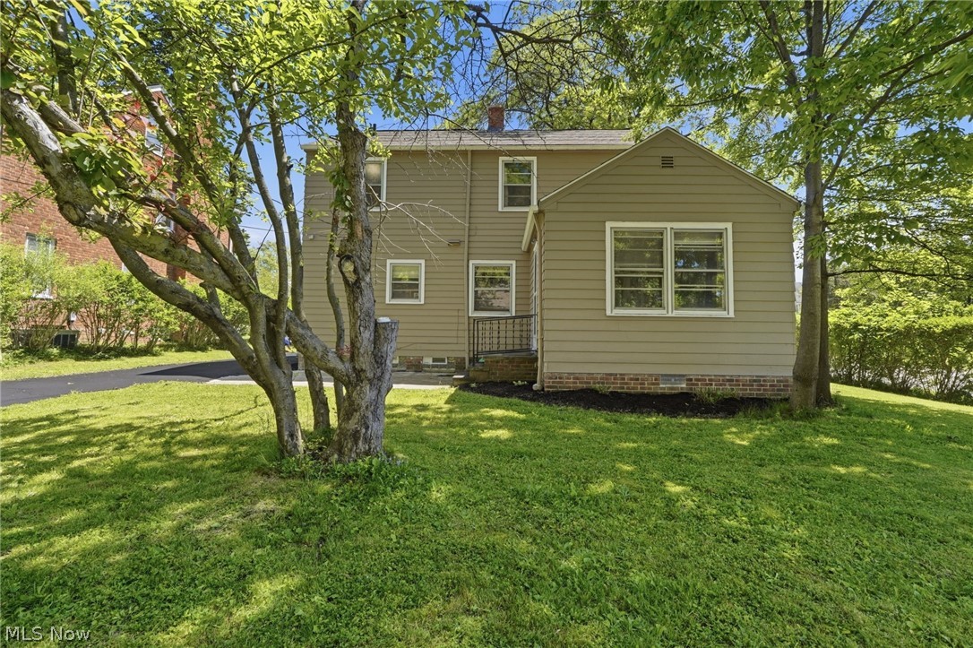 3471 Shannon Road Cleveland Heights OH 44118