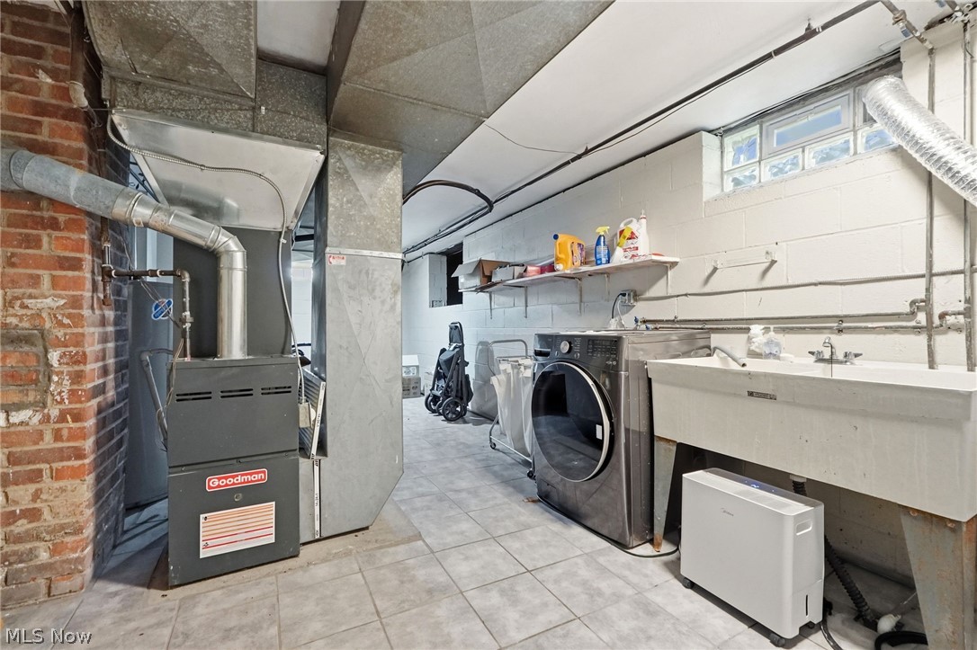 3471 Shannon Road Cleveland Heights OH 44118