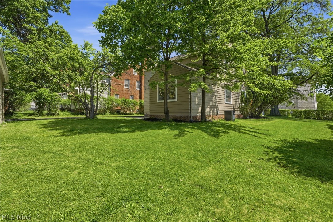 3471 Shannon Road Cleveland Heights OH 44118