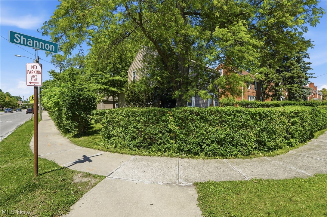 3471 Shannon Road Cleveland Heights OH 44118