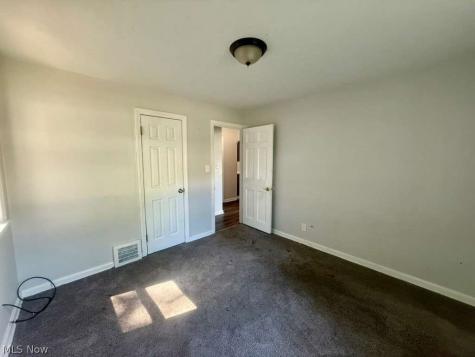 26470 Zeman Avenue Euclid OH 44132