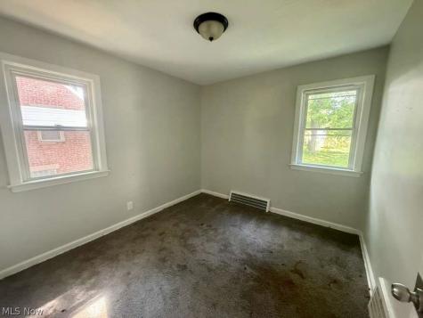 26470 Zeman Avenue Euclid OH 44132