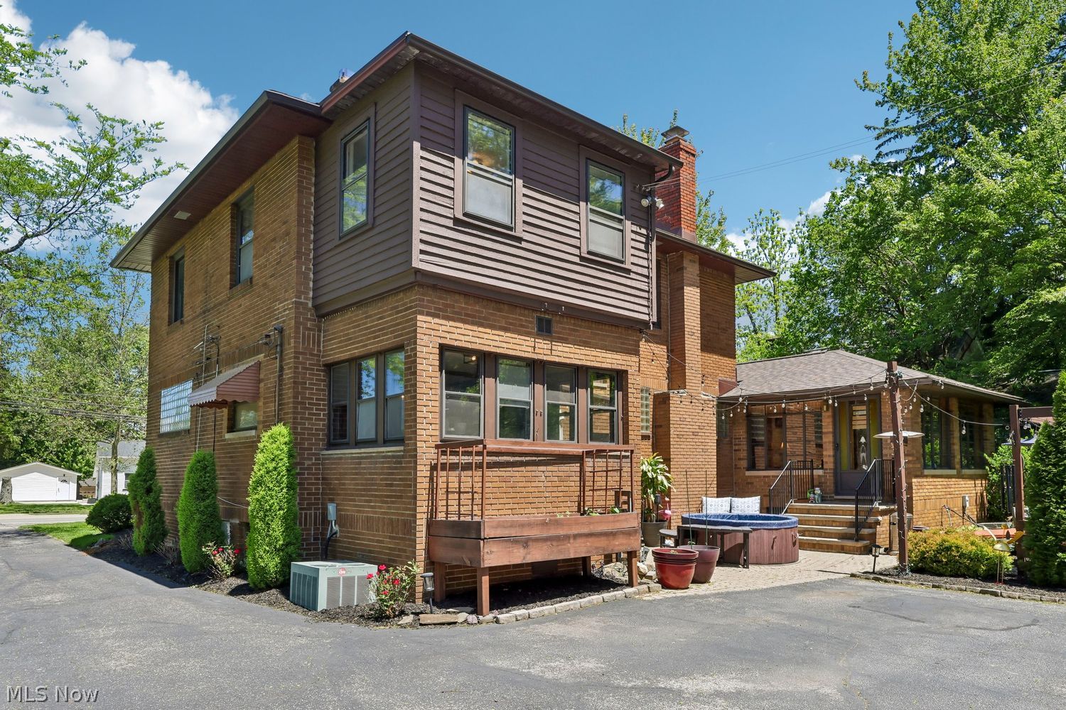 19449 Westwood Drive Strongsville OH 44149