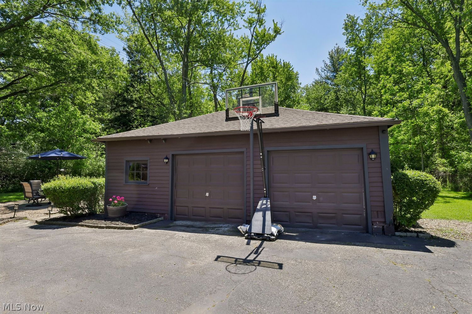 19449 Westwood Drive Strongsville OH 44149