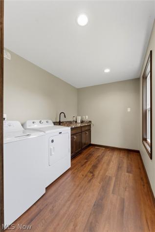 427 W Oak Street Orrville OH 44667