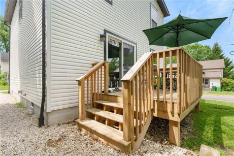 427 W Oak Street Orrville OH 44667