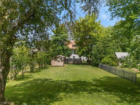 427 W Oak Street Orrville OH 44667