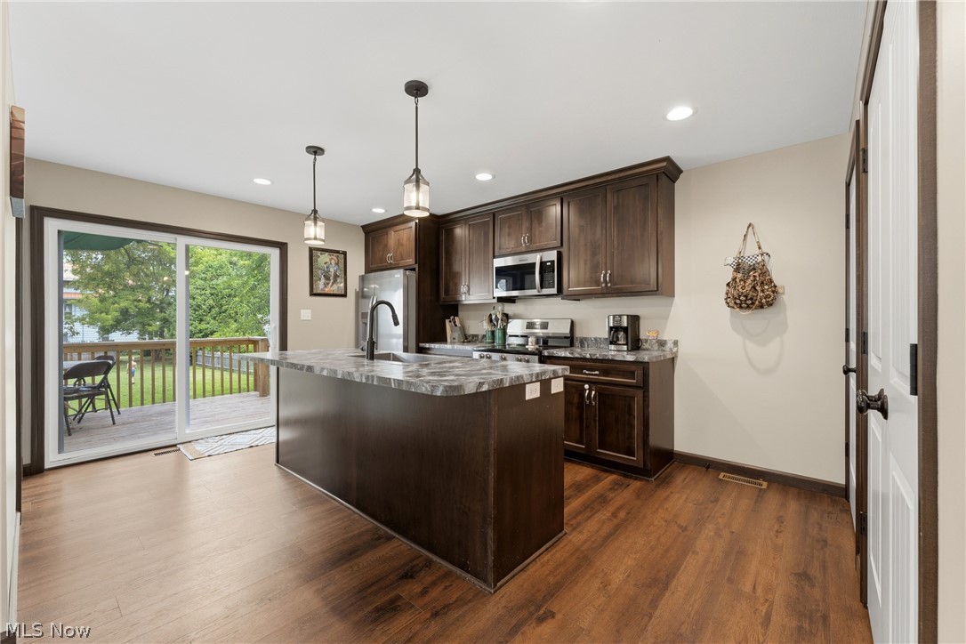 427 W Oak Street Orrville OH 44667