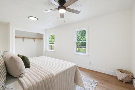 2953 N Prior Road Coventry OH 44319