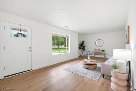 2953 N Prior Road Coventry OH 44319