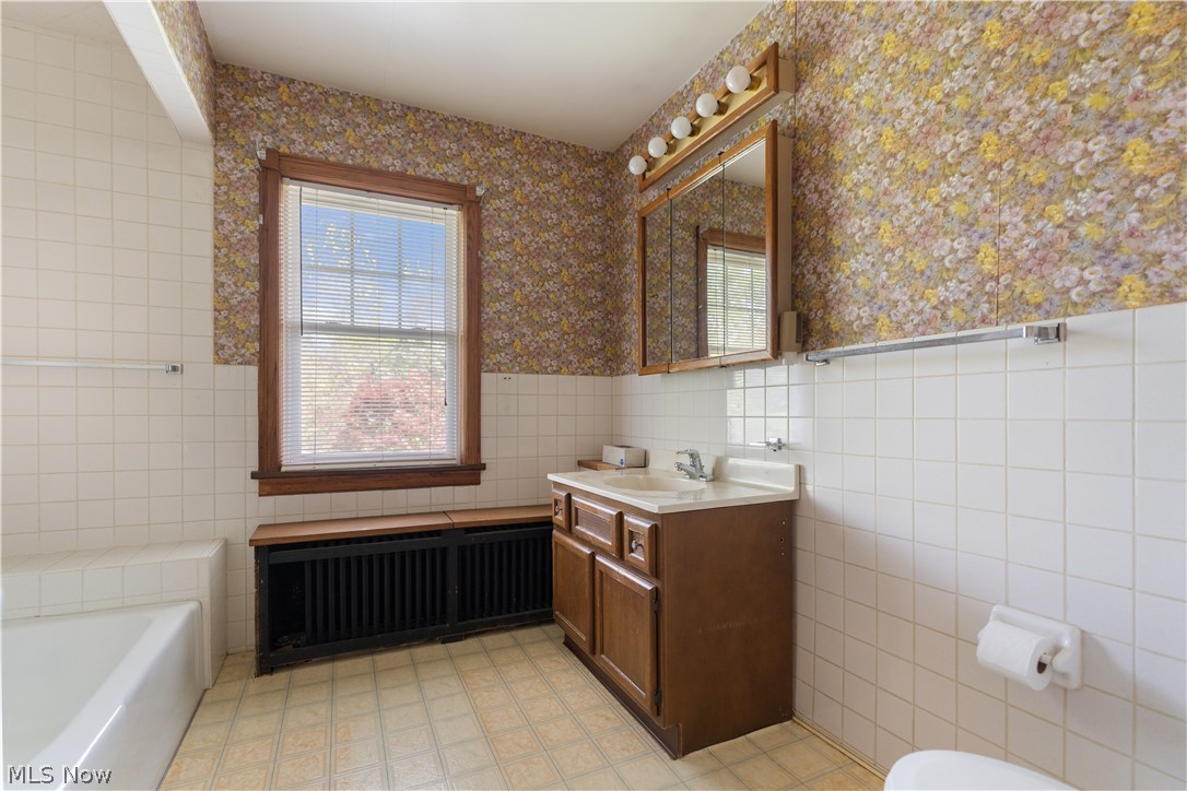 317 18th Street NW Canton OH 44703