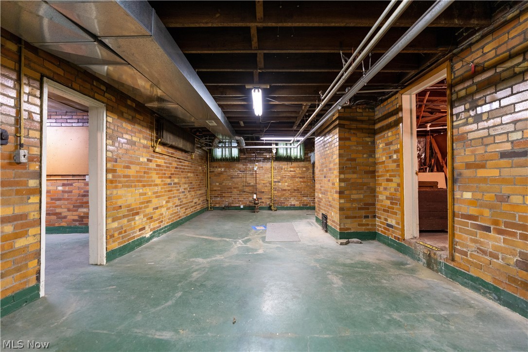 317 18th Street NW Canton OH 44703