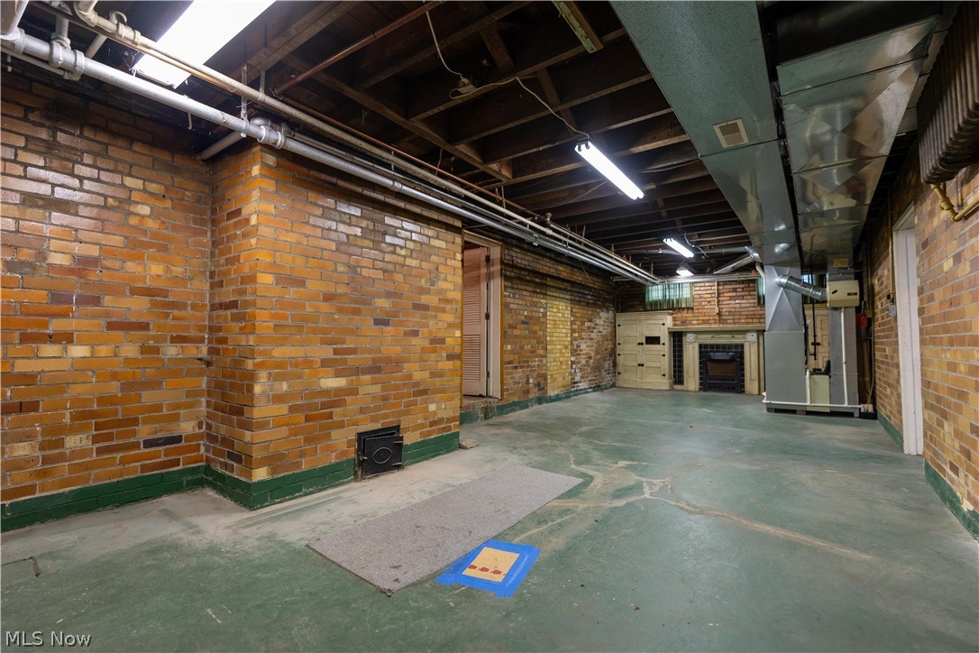 317 18th Street NW Canton OH 44703