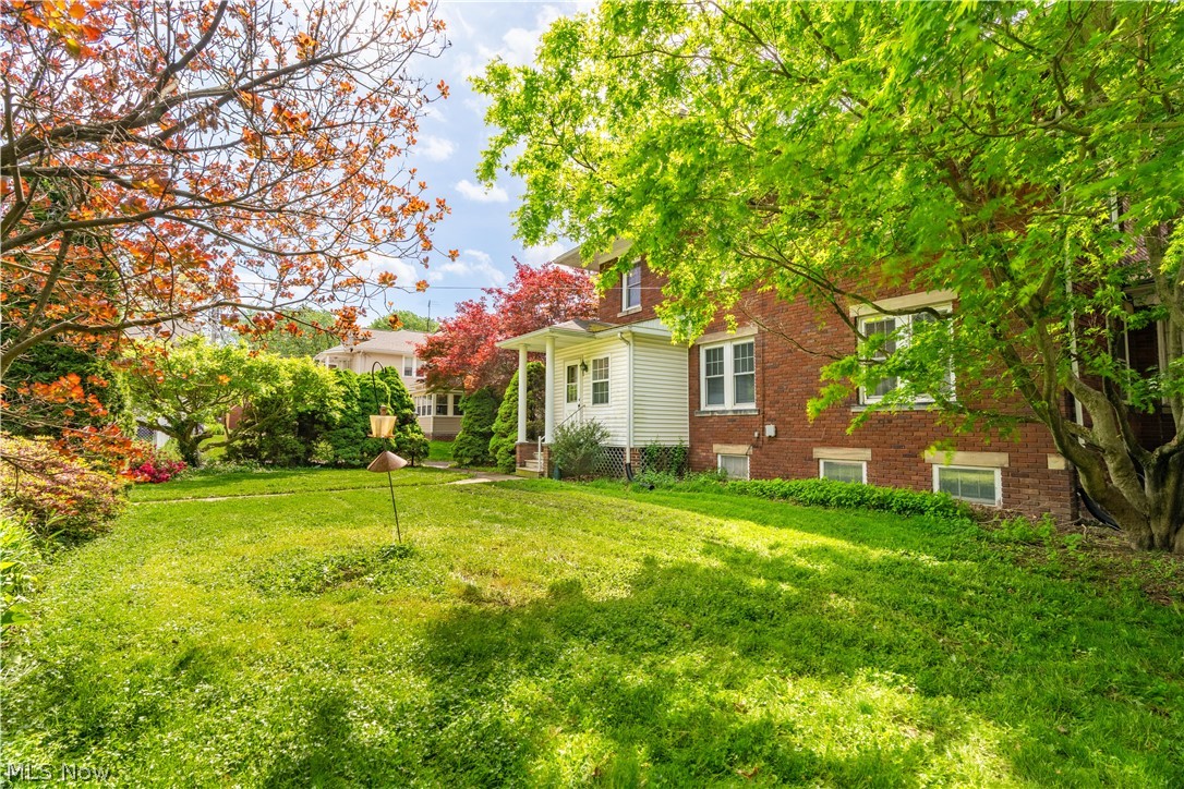 317 18th Street NW Canton OH 44703