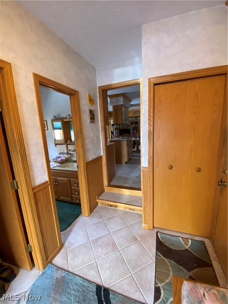 14789 Hitching Post Lane Novelty OH 44072