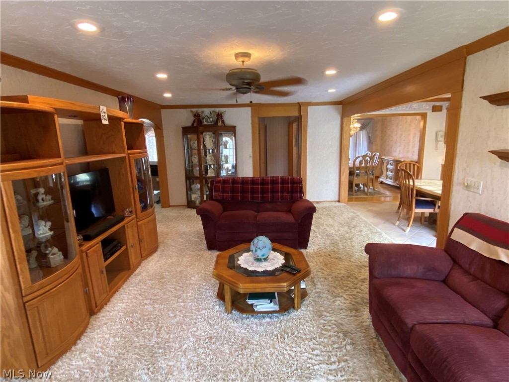 14789 Hitching Post Lane Novelty OH 44072