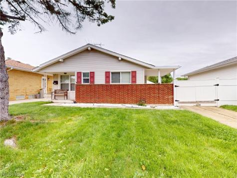 4323 Valleyside Road Cleveland OH 44135