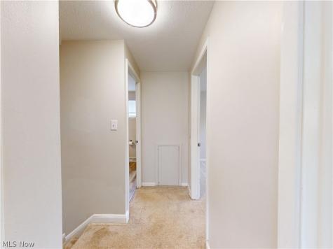 4323 Valleyside Road Cleveland OH 44135