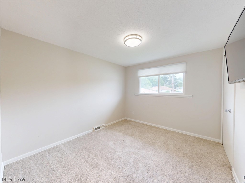 4323 Valleyside Road Cleveland OH 44135