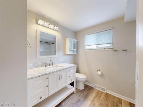 4323 Valleyside Road Cleveland OH 44135