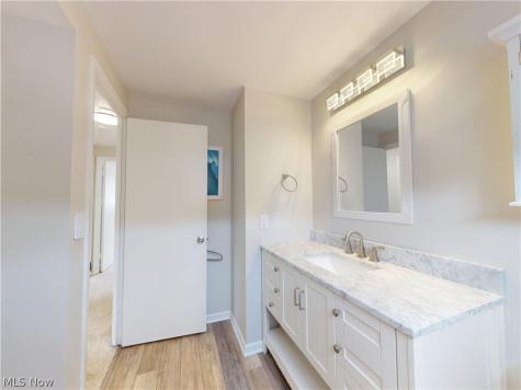 4323 Valleyside Road Cleveland OH 44135