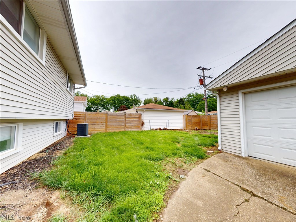 4323 Valleyside Road Cleveland OH 44135
