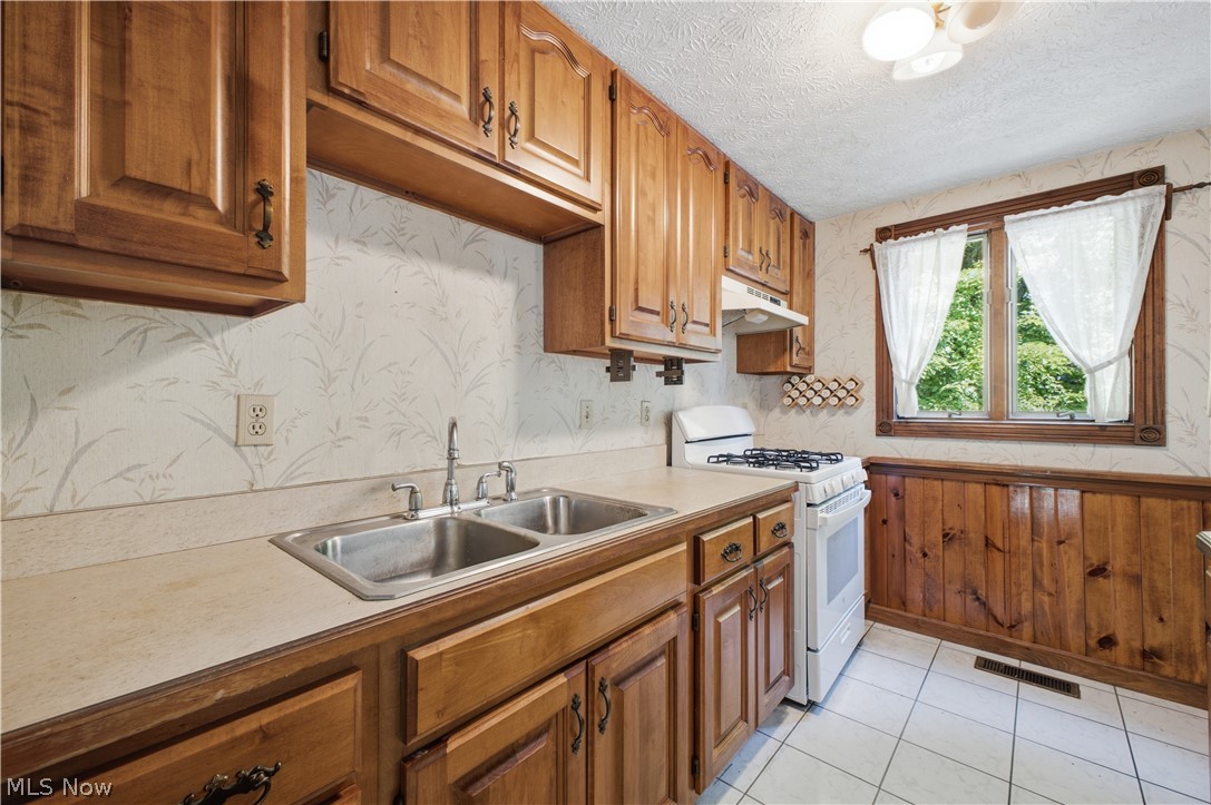 1343 Northfield Drive Mineral Ridge OH 44440