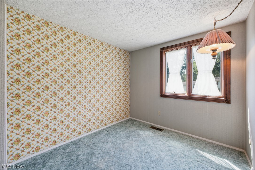 1343 Northfield Drive Mineral Ridge OH 44440