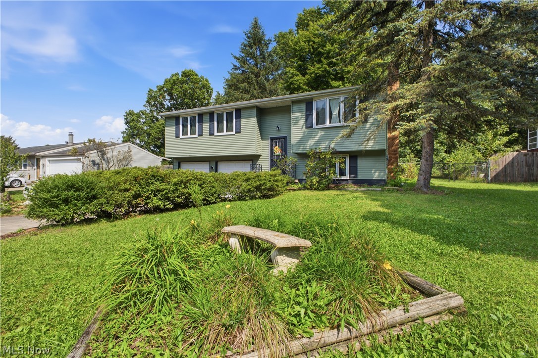 1343 Northfield Drive Mineral Ridge OH 44440
