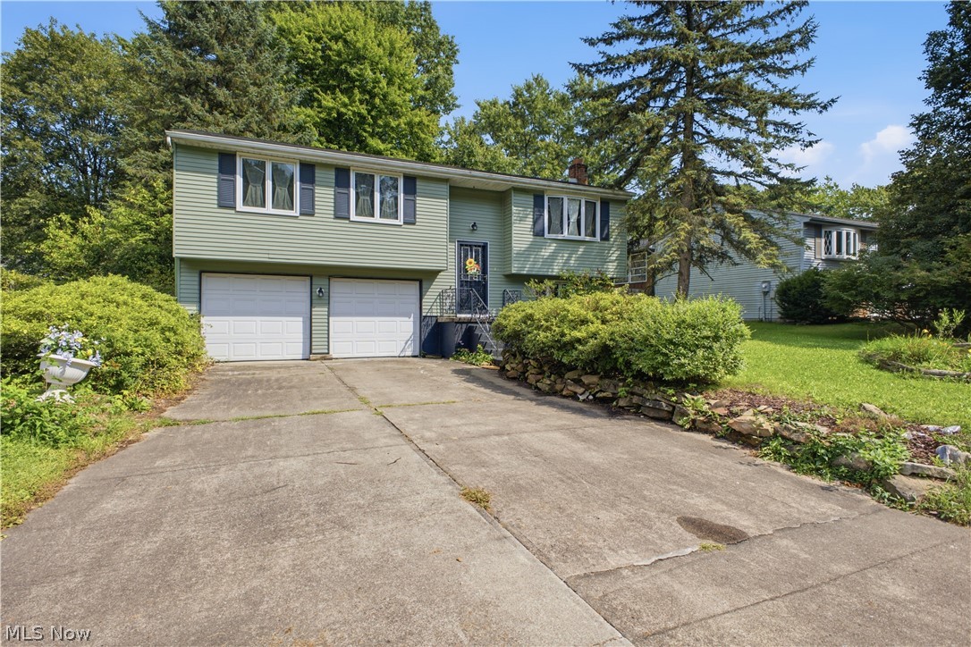 1343 Northfield Drive Mineral Ridge OH 44440