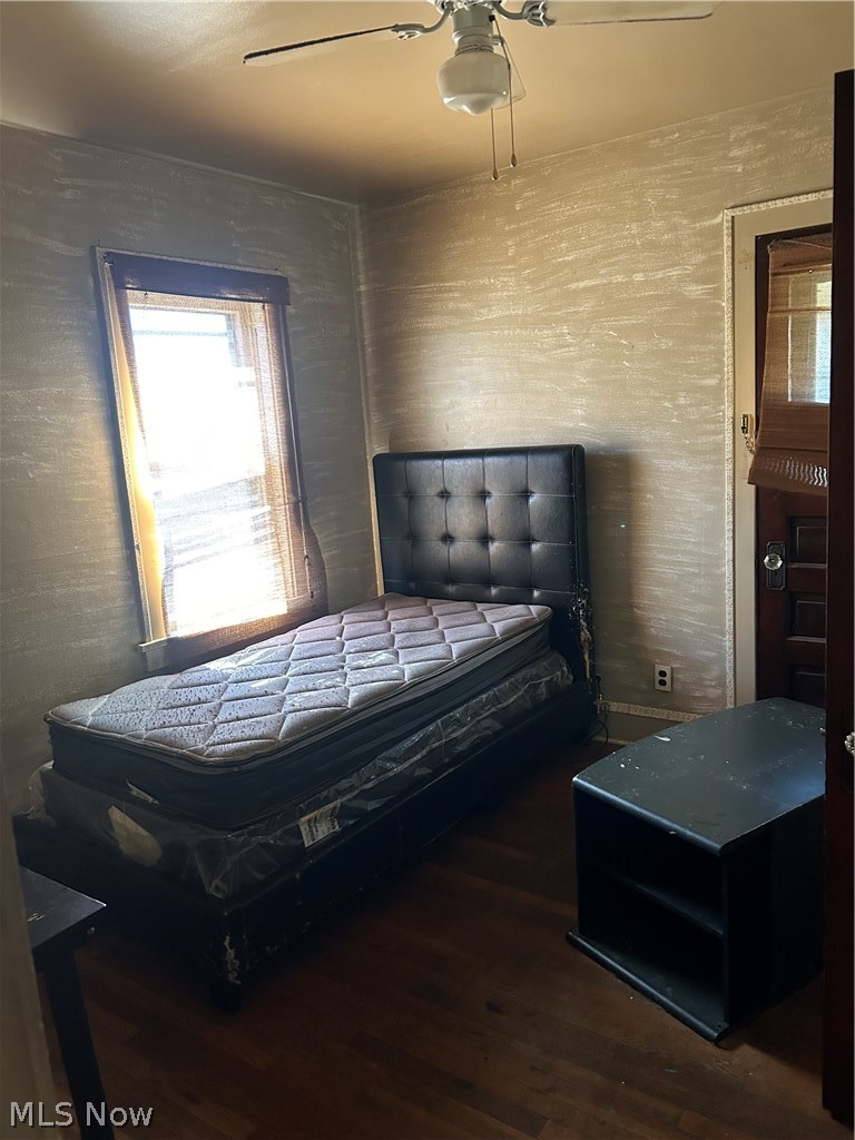 3292 W 128 Cleveland OH 44111