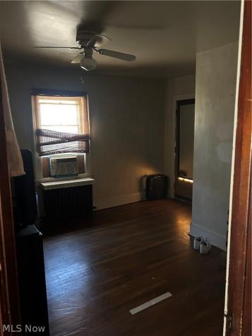 3292 W 128 Cleveland OH 44111